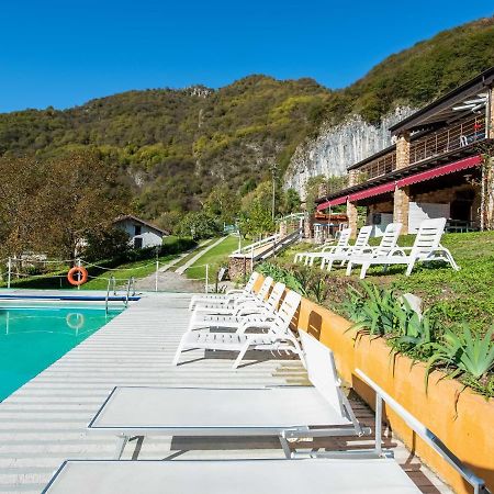 Cozy Chalet At Marone Lake Lombardy With Pool Exterior photo