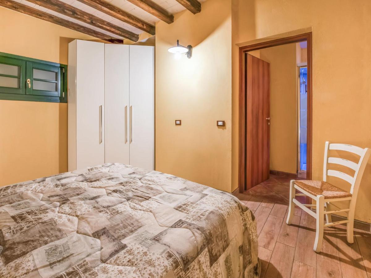 Cozy Chalet At Marone Lake Lombardy With Pool Exterior photo